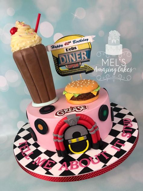 Jukebox Cake, Grease Cake, Diner Cake, 50s Cake, Grease Themed Parties, Birthday Cake Funny, Grease Party, Diner Party, Birthday Men