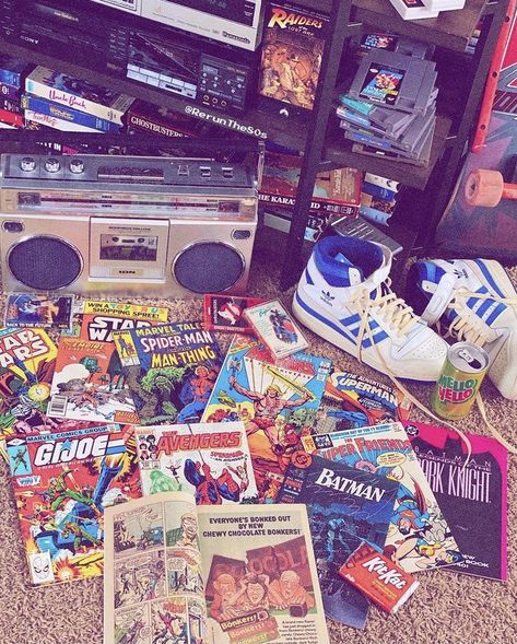 Retro Nerd Aesthetic, 80s People Aesthetic, Nerd Astethic, 90s Nerd Aesthetic, Boombox Aesthetic, 80s Nostalgia Aesthetic, 80s Nerd Aesthetic, 80s Activities, 80s Journal Aesthetic