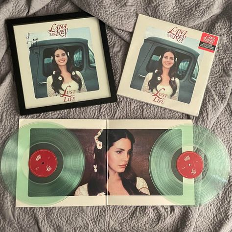 My Complete Lana Collection! ✨✨ : lanadelrey Lana Del Rey Pictures, Lana Del Rey Vinyl, Pepsi Cola, Marina And The Diamonds, Lust For Life, Vinyl Cd, Lana Del Ray, Elegant Art, Music Love