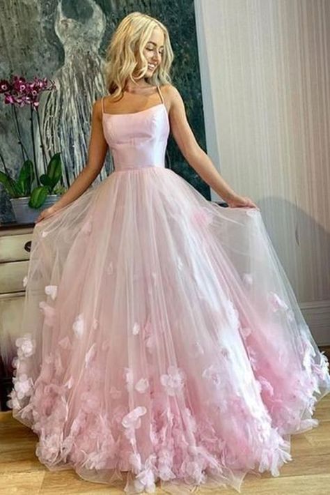 Pink Tulle Prom Dress, Trendy Prom Dresses, Stunning Prom Dresses, Spaghetti Strap Prom Dress, Pink Prom Dress, Pink Prom, Prom Dress Inspiration, Cute Prom Dresses, Girly Dresses