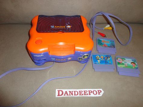 VTECH VSmile Plug N Play Video Game Console with 3 Games Works find me at www.dandeepop.com Vtech Vsmile, 2000 Toys, Pokemon Stuffed Animals, Reality Shifting, Plug N Play, 2000s Nostalgia, Childhood Nostalgia, Playing Video Games, The 2000s