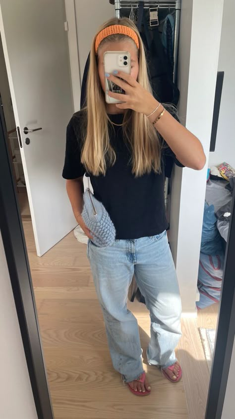 Spring Outfits 2020, Cool Girl Style, Daily Outfit Inspiration, Copenhagen Style, Stockholm Style, Boring Clothes, Stockholm Fashion, Mode Inspo, Basic Outfits