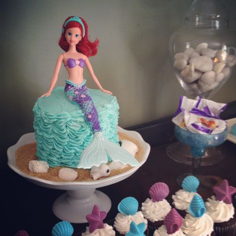 My version of a mermaid cake... Easy and cute! Easy Mermaid Birthday Cake, Easy Mermaid Cake Diy, Small Mermaid Cake, Diy Mermaid Cake Simple, Mermaid Cake Barbie, Easy Mermaid Cake, Simple Mermaid Cake Design, Mermaid Doll Cake, Homemade Mermaid Birthday Cake