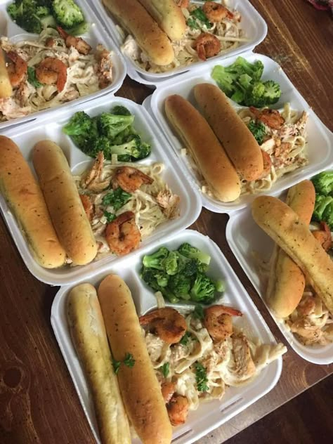 Plate Lunches To Sell, Plate Sale Ideas, To Go Plates Food Ideas, Plates Of Food To Sell, Food Selling Ideas Business, Soul Food Plates For Sale, Lunch Plates To Sell, Selling Food Plates Ideas, Food Sale Ideas Fundraiser