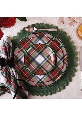 Timeless and dashing, the Stewart Tartan collection is crafted in Portugal, reflecting quality and craftsmanship. Thoughtfully designed to mix and match with other dinnerware collections, this festive plate is the perfect size for appetizers and desserts. Enjoy setting your holiday table with these colorful and rich tartan motifs for a merry and bright aesthetic. | Juliska Stewart Tartan Dessert/Salad Plate Sweet Truffles, Scottish Christmas, Holiday Dinnerware, Christmas Dinnerware, Stewart Tartan, Tartan Christmas, Ceramic Stoneware, Dessert Salads, Christmas Dishes