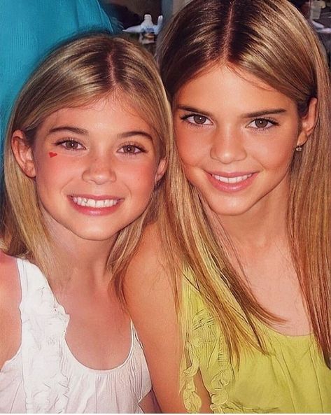 Kendall Jenner Blonde Hair, Kendall Jenner Young, Young Kim Kardashian, Kylie Jenner Album, Kendall Jenner Hair, Kylie Kardashian, Kylie And Kendall, Blonde Kids, Computer Projects