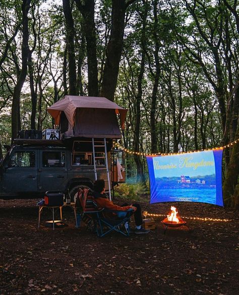 Somewhere Wilder (@somewherewilder) • Instagram photos and videos Camper Conversion, Van Life, The Land, Looking Back, Land Rover, Photo And Video, Feelings, Instagram Photo, Instagram