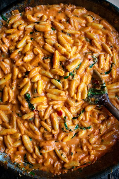 Calabrian Sausage Recipe, Cavatelli Recipe, Meadows Aesthetic, Spicy Bowl, Cavatelli Pasta, Pasta Aesthetic, The Original Dish, Cheese Dinner, Mouthwatering Food