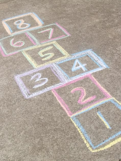 Hopscotch Aesthetic, Hopscotch Illustration, Bhm Nails, Squid Game Aesthetic, Afternoon Activities, Cute Childhood, Nostalgia 2000s, Nostalgia Art, Game Aesthetic