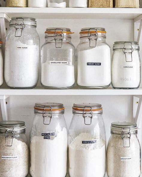 labeled pantry jars ... all white Baking Pantry, Baking Organization, Baking Cupboard, Baking Storage, Baking Station, Lady Decluttered, Baking Powder Uses, Cupboard Shelves, Ways To Organize