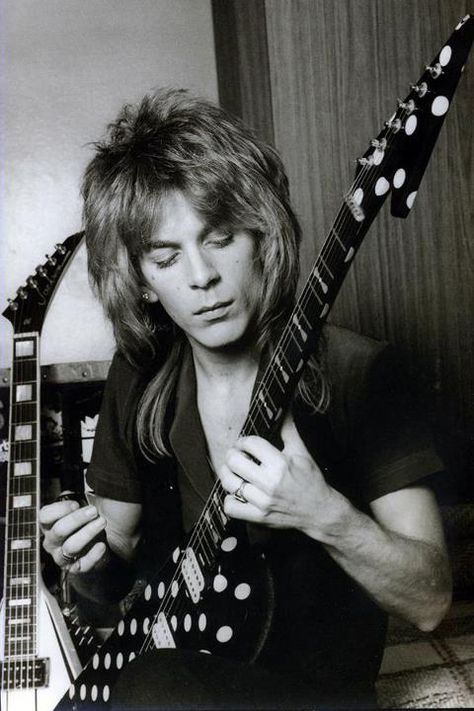 Cool picture of Randy Rhoads Randy Rhodes, Blizzard Of Ozz, Rock Band Posters, Classical Musicians, Rock Guitarist, 80s Bands, Posters For Sale, Guitar Hero, Rock Legends