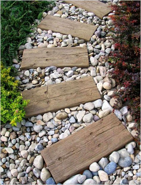 33 Best Garden Stepping Stone Ideas For A Beautiful Walkway Landscape Edging Stone, Rock Walkway, Stepping Stone Pathway, Walkway Ideas, Path Ideas, Garden Stepping Stones, Stone Walkway, Garden Walkway, Landscape Edging