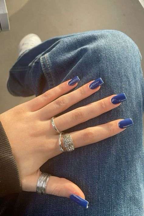 🌟 Elevate Your Nail Game! 🌟 Discover 25 gorgeous navy blue nail ideas that will add a bold and chic touch to your style. From classic matte finishes and glittery accents to intricate patterns and elegant French tips, these designs are perfect for any occasion. Whether you’re looking for a sophisticated look or something more playful, these navy blue nail ideas will inspire your next manicure. Save this pin for your next nail appointment and get ready to shine with a fresh, fabulous look! 💅✨ #NavyBlueNails #BoldNailDesigns #ChicNailArt #NailInspo #BeautyTrends Navy Blue Nail Ideas, Blue Nail Ideas, Navy Nails, Nail Appointment, Navy Blue Nails, Chic Nail Art, Hello Nails, Blue Acrylic Nails, October Nails