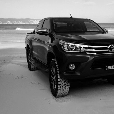 Awesome Toyota 2017: mkboss's Toyota Hilux SR5 Extra Cab Toyota Hilux Check more at http://carsboard.pro/2017/2017/04/12/toyota-2017-mkbosss-toyota-hilux-sr5-extra-cab-toyota-hilux/ Fortuner Toyota, Toyota Hilux 4x4, Hilux 4x4, Car Stunt, Cars Toyota, Toyota Suv, Car Toyota, Toyota Car, Toyota 4x4