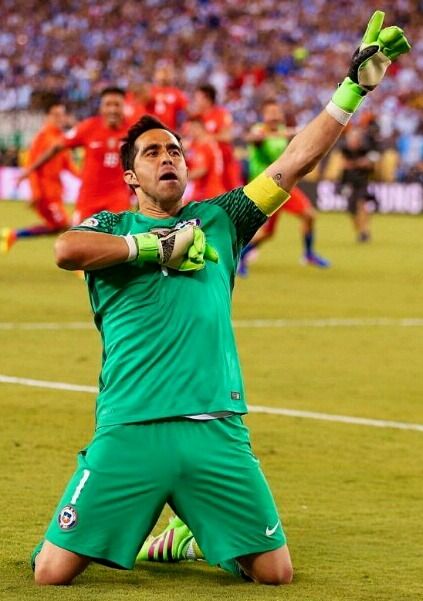 Bravo Claudio Bravo Claudio Bravo, Alexis Sanchez, Soccer World, Sport Event, World Cup, Soccer, Football, Running, Collage