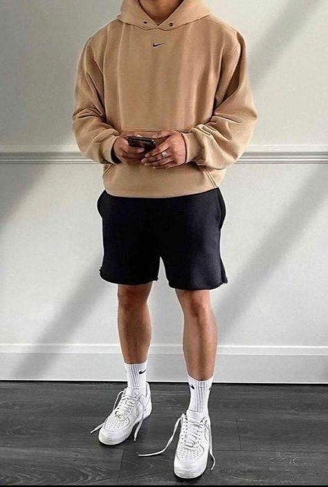 Casual Male Summer Outfits, Comfy Casual Mens Outfits, Mens Fashion Basics, Men’s Streetwear Aesthetic, Men Aesthetic Outfits Summer, Drip Summer Outfits Men, Spring Outfit Men 2024, Summer Aesthetic Men Outfits, Men’s Outfit Inspo Summer