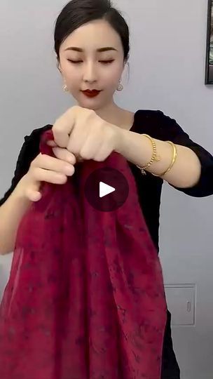 35K views · 362 reactions | Decent Style Scarf Tie Methods ｜ Tie a shawl as scraf #shorts #scarf #scarfwearing #scarf #viral #scarfwearing #shorts #shortsreels #fashiontiktok #weartips #fashion # | Brian  Natalie Tie A Shawl, Fold Scarves, Fashion Waste, Tie A Scarf, Scarf Tie, Style Scarf, Scarf Tying, Scarf Styles, Shawl