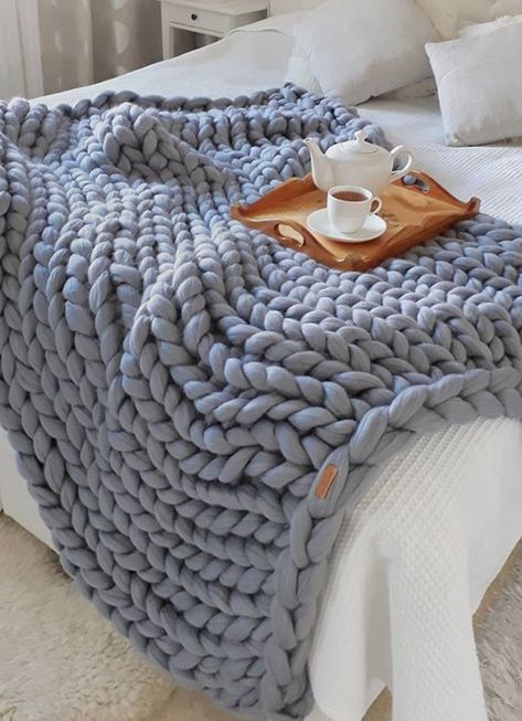 Thick Knitted Blanket, Chunky Blankets, Vision Boarding, Knitting Blanket, Chunky Knit Throw Blanket, Cushion Cover Pattern, Warm Bedroom, Granny Square Crochet Patterns Free, Crochet Cushion