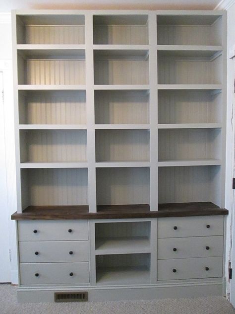 Can you believe it's IKEA? Built-in Bookshelves with RAST drawer base - IKEA Hackers Diy Bookshelves, Ikea Rast Hack, Billy Bookcases, Ikea Built In, Ikea Closet, Ikea Hack Ideas, Billy Bookcase, Ikea Hackers, Diy Ikea