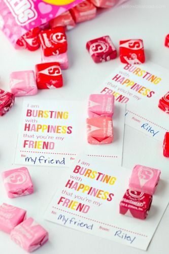 Starburst Valentine, Clever Valentines, Yellow Bliss Road, Classroom Valentine Cards, Valentinstag Party, Printable Valentines Cards, Valentine's Day Printables, Valentines Day Food, Hari Valentine