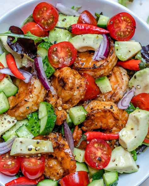 Chili Lime Shrimp Salad, Healthy Clean Food, Chili Salad, Nice Salad, Chili Lime Shrimp, Light Food, Resep Salad, Fresh Meals, Lime Shrimp