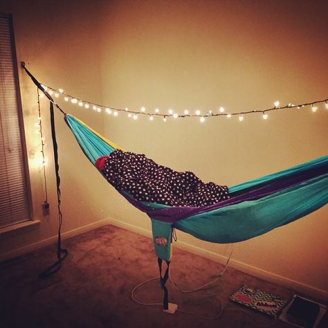 Indoor Eno Time Indoor Hammock Wall Mount, Indoor Sitting Hammock, Indoor Hammock Hanging, Hammock Boys Room, Indoor Hammock Bed Loft Built In, Hammocks Inside, Indoor Hammock Bed, Hammock In Bedroom, Eno Hammock