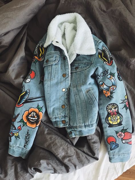 Hand Painted Denim Jacket, Custom Denim Jacket, Petite Denim Jacket, Faux Fur Denim Jacket Diy Denim Jacket, Denim Jacket With Fur, Custom Denim Jacket, Hand Painted Denim Jacket, Denim Jacket Patches, Denim Jacket Outfit, Painted Denim Jacket, Diy Vetement, Custom Denim