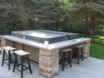 Spa with bar around the outside. Cool idea! We could easily do this!! Whirlpool Deck, Backyard Hot Tub, Deco Spa, Hot Tub Landscaping, Hot Tub Surround, Hot Tub Patio, Hot Tub Designs, Outdoor Hot Tub, Hot Tub Deck