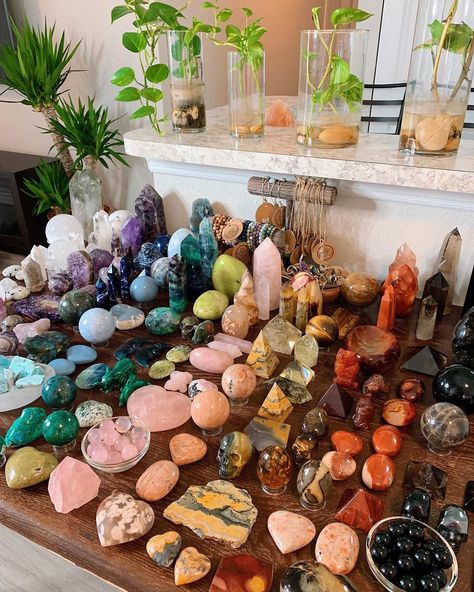 Third Eye Tree 🌿🧿 on Instagram: “Another day, another rainbow 🌈🌸🍃Whats your favorite color?  We have a natural connection to colors, it’s a form of expression for many.…” Crystals Collection, Nature Connection, Crystal Set Up Aesthetic, Earthy Crystals, Earthy Crystal Aesthetic, Rainbow Crystals Aesthetic, Multicolor Spiritual Crystals Gift, Crystal Room, Crystal Vibes