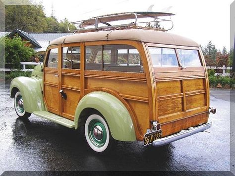 1941 International Woody Wagon for Sale | ClassicCars.com | CC-629860 Willys Wagon, Counting Cars, Wagons For Sale, Wagon Cars, Woody Wagon, Old Vintage Cars, Station Wagons, Classic Motors, Luggage Rack