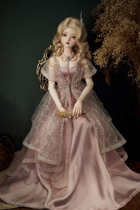 Beautiful Princess Dresses, Vintage Ball Gown, Gaun Abad Pertengahan, Dark Blush, Vintage Ball Gowns, Bjd Dolls Girls, Enchanted Doll, Bjd Clothes, Gaun Fashion