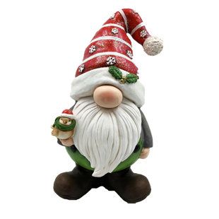 Polymer Clay Gnomes, Ceramic Gnomes, Christmas Knomes, Christmas Deer Decorations, Clay Carving, Holiday Pottery, Eyes Covered, Opening Presents, Santa Carving