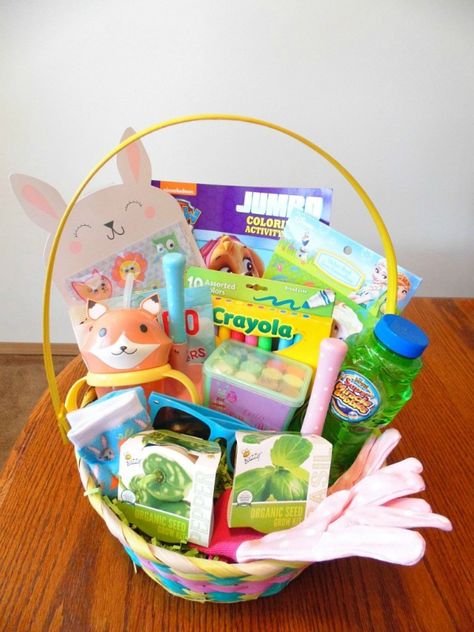 Easter Basket for Toddlers with NO Candy Easter Basket Ideas For Babies, Baby Easter Basket, Easter Baskets For Toddlers, Easter Basket Ideas, Kids Easter Basket, Toddler Easter, Dessert Cake, Easter Candy, Easter Time