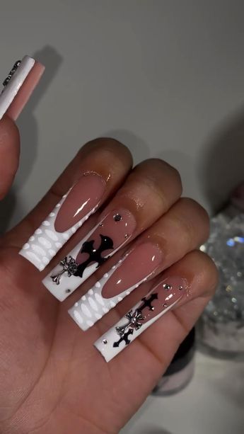 #nailsofinstagram #nails #nailsoftheday #nailsonfleek #acrylicnails #gelnails #fontananails #nailart #naildesigns #ienails #nail_me_good_ #shiningclaws #clawaddicts #nailsmagazine #jawnnails2 #nailpro #reels #chromenails #crocprintnails #whitefrenchnails #trendingreels  nails , short acrylic nails , short tapered square , y2k nails , short classy square nails , short basic acrylic nails , acrylic, acrylic nails, cute nail ideas , shorties , medium acrylic nails, long acrylic nails , nail grabbers , grabbers , nail designs, nail inspo , nail porn , bling nails , nail inspiration, summer nails , nails of the day , nail art , nail art design , nail sets , nail designs 2022 , nail polish , nail addict , trendy nails , nail fashion , ombré nails , french nails ,nail reels , hand drawn nail a Nails Short Tapered Square, Classy Square Nails, Basic Acrylic Nails, Y2k Nails Short, Square Nails Short, Medium Acrylic Nails, Nail Designs 2022, Nails Long Acrylic, Acrylic Nails Cute