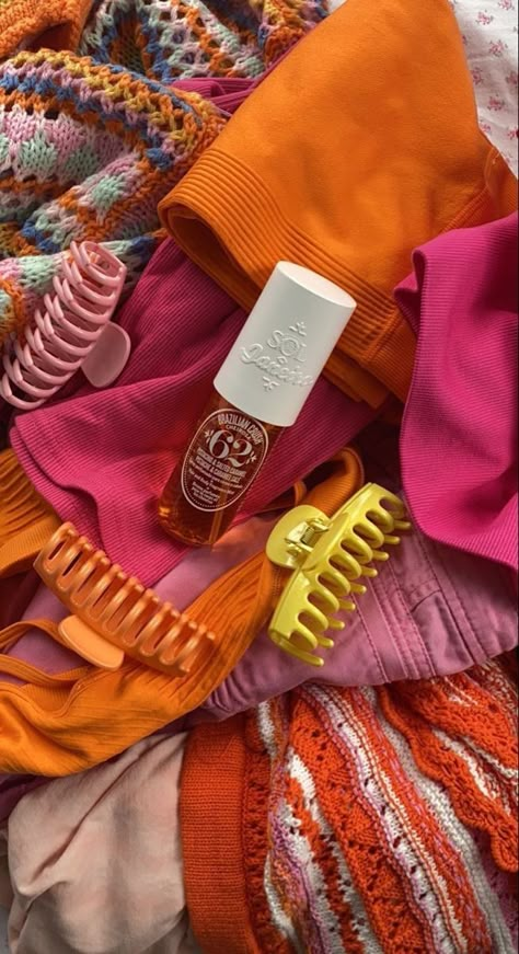 Pink And Orange Aesthetic Outfit, Hot Pink Summer Aesthetic, Bright Spring Aesthetic, Hot Pink And Orange Aesthetic, Orange Aesthetic Summer, Bright Summer Aesthetic, Colorful Summer Aesthetic, Orange And Pink Aesthetic, Beach Perfume