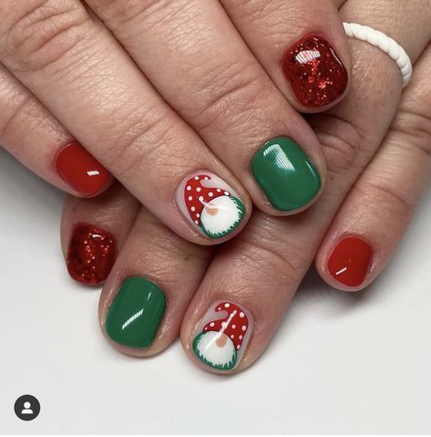 Nails Gels, Cute Nail Colors, Holiday Nail Designs, Cute Christmas Nails, Christmas Gel Nails, Christmas Nail Art Designs, Cute Gel Nails, Christmas Gnomes, Festival Nails