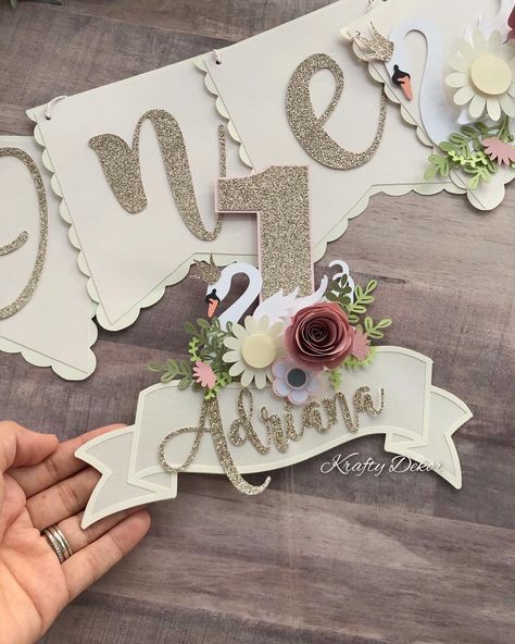 Jannet Furman on Instagram: “What i love the most about custom orders is that they are one of a kind, I always love making them as unique as possible and I take my time…” Diy Birthday Banner, Diy Cake Topper, Cake Banner Topper, Paper Flowers Diy, Cricut Creations, Diy Birthday, 1st Birthday Parties, Birthday Theme, Paper Crafts Diy