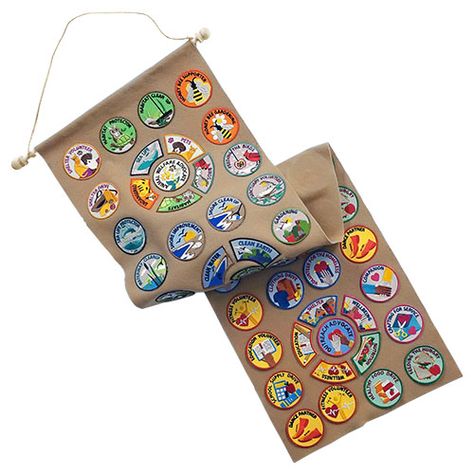 DIY Patch Banner Kit. Easy and economical! This DIY kit makes it easy to display your patches and pins. Order 6 or more for free shipping. Choose your color: blue, brown, green or tan. Available at MakingFriends®.com Swap Banner, Boy Scout Crafts, Boy Scout Badges, Community Service Ideas, Badge Display, Cardboard Display Stand, Patches Display, Boy Scout Patches, Scout Patches