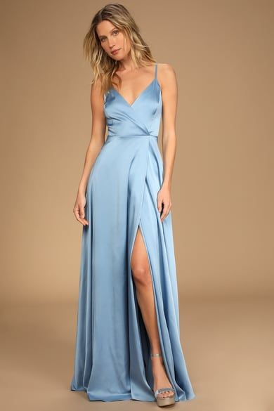 Dresses For Engagement Pictures, Blue Satin Maxi Dress, Light Blue Bridesmaid, Blue Satin Dress, Blue Silk Dress, Maid Of Honour Dresses, Formal Dresses Gowns, Backless Prom Dresses, Love Light