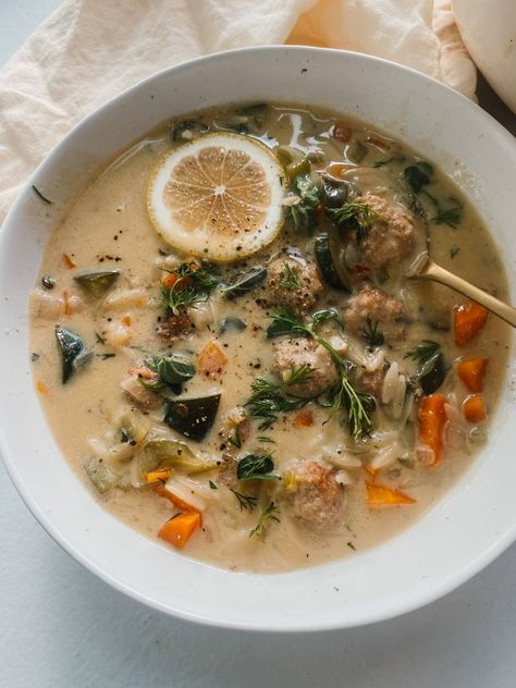 Lemon Chicken Soup fans rejoice, this Greek Lemon Meatball Soup might be even better than the original. You still get that creamy, tangy delicious flavor and tons of healthy veggies, but instead of chicken we’re adding mini turkey meatballs that will have even the die hard LCS fans switching up their style. There is a […] Mini Turkey Meatballs, 7 Day Cabbage Soup Diet, Chicken Meatball Soup, Turkey Meatball Soup, Chicken Couscous, Lemon Soup, Lemon Chicken Soup, Greek Meatballs, Cabbage Soup Diet