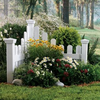 Cool idea to make an interesting corner in your yard. This site also has a nice lattice fence to go around the AC unit. Corner Garden, White Picket Fence, Fence Landscaping, Garden Yard Ideas, Picket Fence, Garden Cottage, Lawn And Garden, Shade Garden, Dream Garden