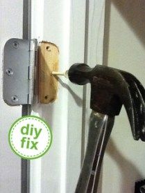 Easy Door Alignment. • Queen Bee of Honey Dos Astuces Diy, Home Fix, Golf Tee, Reset Button, Home Repairs, Diy Life, Diy Home Improvement, Diy Hacks, Home Maintenance