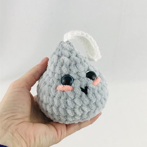 Crochet Candy Kiss Pattern - Payhip Hershey Kiss Crochet Pattern, Crochet Hershey Kiss Free Pattern, Candy Crochet Pattern, Crochet Kiss, Gamer Crochet, Chunky Amigurumi, Easy Crochet Patterns Free Beginners, Kiss Pattern, Crochet Candy