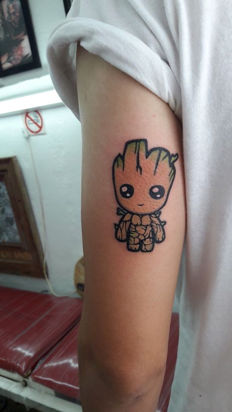 Groot Tatoos, Groot Nails, I Am Groot Tattoo, Comic Style Tattoo, Groot Tattoo Design, Groot Tattoo Ideas, Baby Groot Tattoo, Baby Groot Drawing, Groot Tattoo