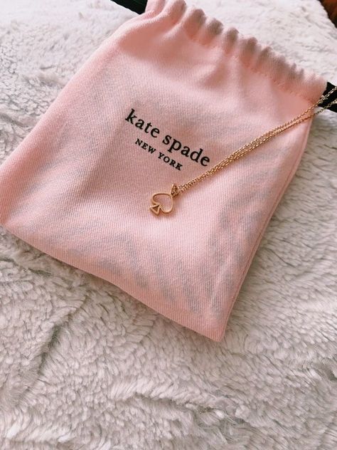 Spade Necklace, Kate Spade Necklace, Good Luck Necklace, Dope Jewelry, Classy Jewelry, Jewelry Lookbook, Kate Spade Jewelry, Girly Jewelry, Jewelry Inspo