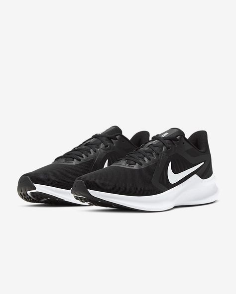 Cool Nike Shoes, Shoe Nike, Running Shoes Nike, Road Running, Man Running, Shoes Nike, Running Shoes For Men, Running Shoe, Synthetic Leather