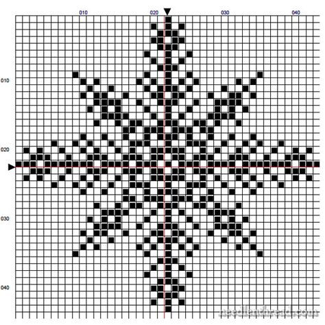 Snowflake Cross Stitch Pattern, Snowflake Cross Stitch, Cross Stitch Freebies, Tambour Embroidery, Xmas Cross Stitch, Winter Cross Stitch, Cross Stitch Christmas Ornaments, Cross Stitch Patterns Christmas, Cross Stitch Patterns Free