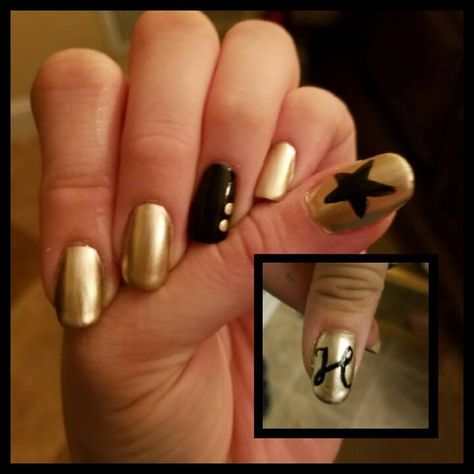 easy simple Hamilton musical nail art -- Ellisy Musical Nail Art, Hamilton Nails, Broadway Nails, Nail Art Simple, Nail Art Designs Summer, Inspired Nails, Simple Acrylic Nails, Hamilton Musical, Best Nail Art