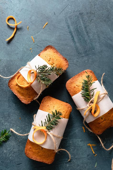 Orange Ginger Honey Cakes | Two Cups Flour Honey Cakes, Whipped Honey, Ginger Honey, How To Make Orange, Ginger Cake, Christmas Homescreen, Cake Packaging, Honey Cake, Gingerbread Cake