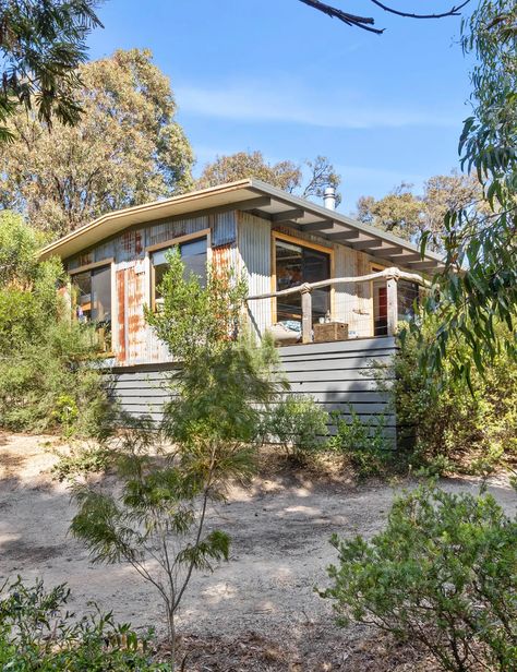 The Perfect Mid-Century, NSW South Coast Beach House Is For Sale Beach Shack Exterior, 1950s Cottage, Retro Beach House, Productive Garden, Banquet Seating, Australian Beach, Country Cottage Style, Thriving Garden, Surf House